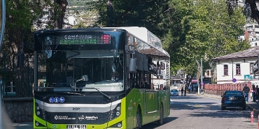 buyuksehirin-otobusleri-ve-tramvayda-sampiyon-kocaelispor-yazdi.jpg