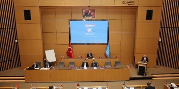 kucukcekmece-belediye-meclisinde-2024-yili-faaliyet-raporu-kabul-edildi.jpg