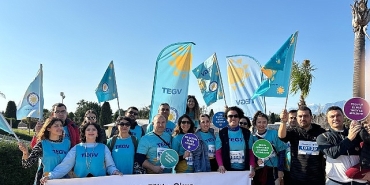 tegv-runtalya-maratonunda-kosucularini-ariyor.jpg