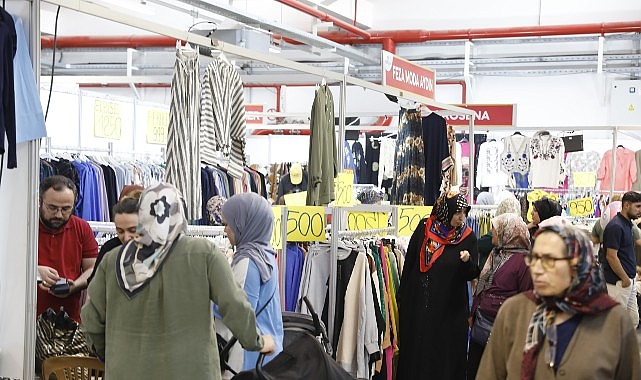 baskan-cercioglu-on-binlerce-aydinliyi-fuar-aydinda-etkinlikler-ile-bulusturmaya-devam-ediyor.jpg