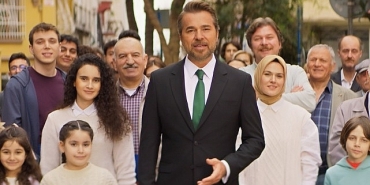 eminevimin-yeni-reklam-filmi-yayinda-35-yildir-tum-turkiyede-ev-almanin-en-kolay-yolu.jpg