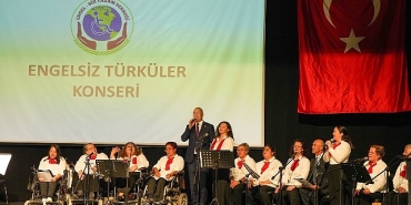 gaziemirde-engelleri-asan-konser.jpg
