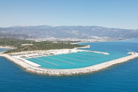 demre-marina-akdenizin-parlayan-yildizi-olmaya-aday.jpg
