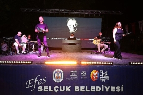 baskan-filiz-ceritoglu-sengel-nice-zaferlerimiz-olsun-efes-selcuk.jpg