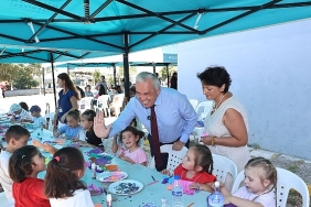 baskan-sadi-ozdemir-dogankoydeki-yaz-etkinliklerine-katildi.jpg