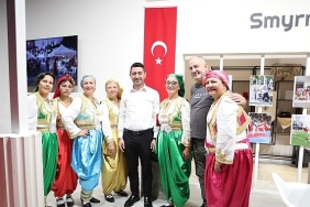 bayrakli-belediyesinden-izmir-fuarina-muhtesem-final.jpg