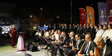 inegol-belediyesi-tsm-korosundan-muhtesem-konser.jpg
