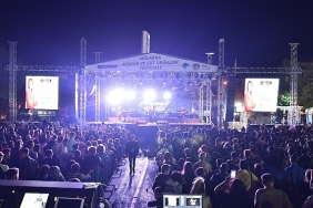 malkara-komur-ve-sut-urunleri-festivalinde-cosku-dolu-konser-gecesi.jpg