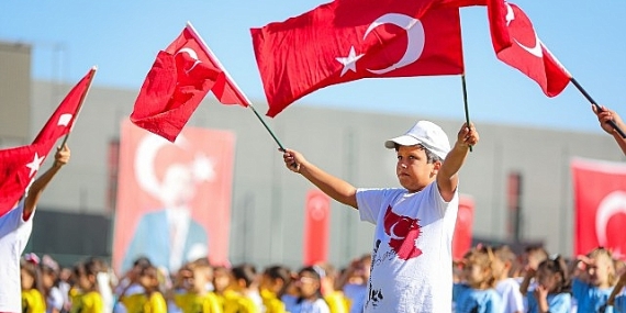 aliagalilar-cumhuriyetin-102-yilini-hep-birlikte-coskuyla-kutlayacak.jpg