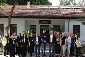 antalya-buyuksehir-belediyesi-litvanya-heyetini-agirladi.jpg