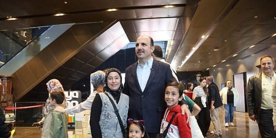 baskan-altay-12-konya-kitap-gunlerine-katilan-kitapseverlere-tesekkur-etti.jpg