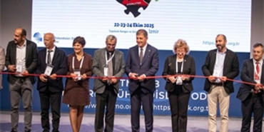 baskan-tugay-8-elektrik-tesisleri-ulusal-kongre-ve-sergisini-acti.jpg