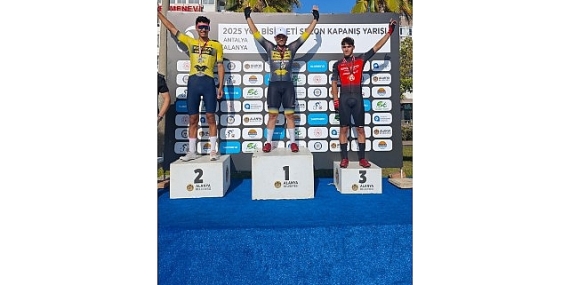 Büyükşehirli Pedallar Sezonu 7 Madalya İle Noktaladı