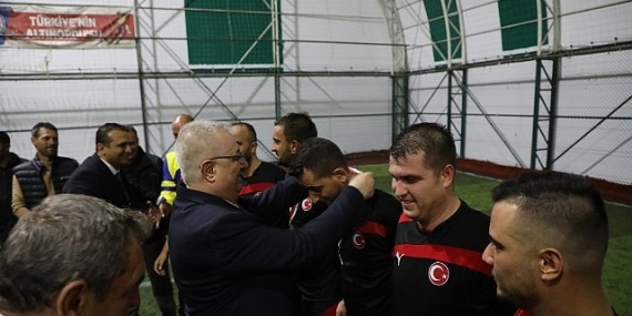 cumhuriyet-kupasinin-sampiyonu-9-eylul-fk.jpg