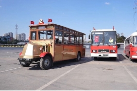iettnin-yasi-cumhuriyet-tarihine-yakin-nostaljik-araclari.jpg