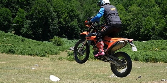 inegolde-sky-adventure-race-ruzgari-esecek.jpg