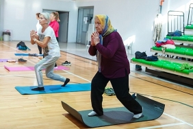 karsiyakada-sabah-aktiviteleri-spor-salonlarina-tasindi.jpg
