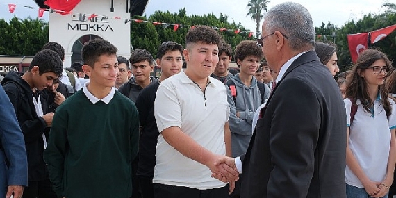kemerde-cumhuriyet-bayrami-kutlamalari-resmi-torenle-basladi.jpg