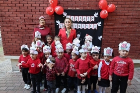konakta-cumhuriyet-bayrami-coskusu-basladi.jpg