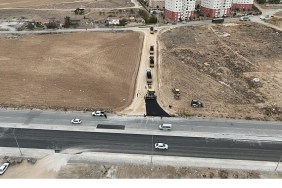 selcukluda-asfalt-calismalari-devam-ediyor.jpg