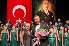 yenisehir-belediyesinden-coskulu-cumhuriyet-konseri.jpg