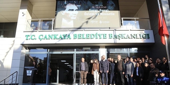cankaya-atasini-saygi-ve-ozlemle-andi.jpg